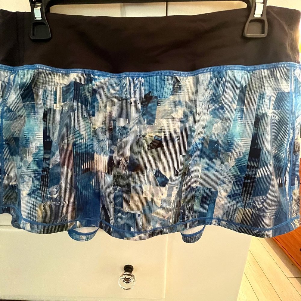 Lululemon - Pace Rival Skirt - Size 8
